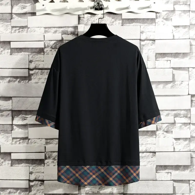 Men Green Cotton Oversized T-Shirt with Plaid Hem - Image 17