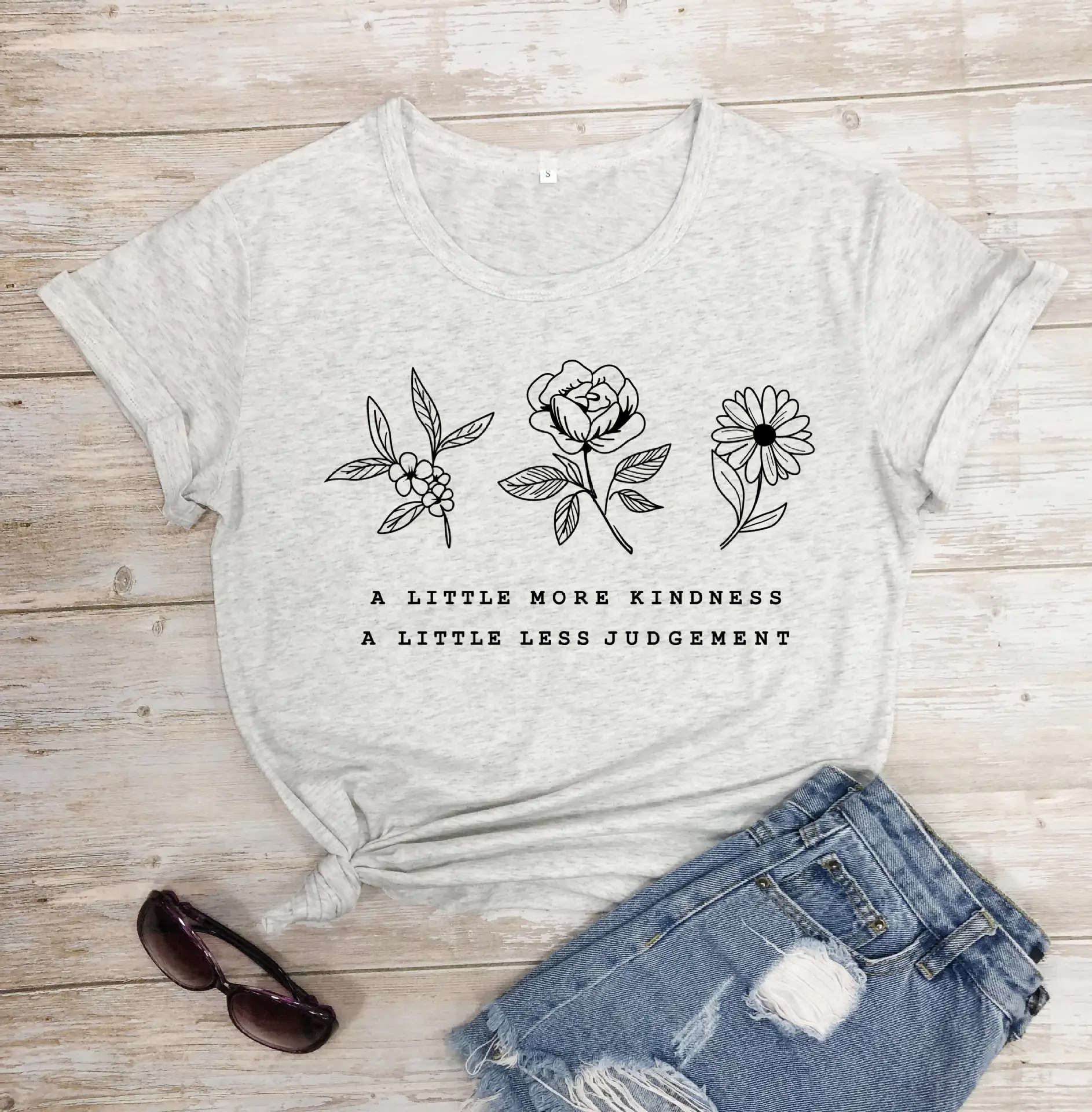 Black Floral Short Sleeve T-Shirt for Women - Image 11