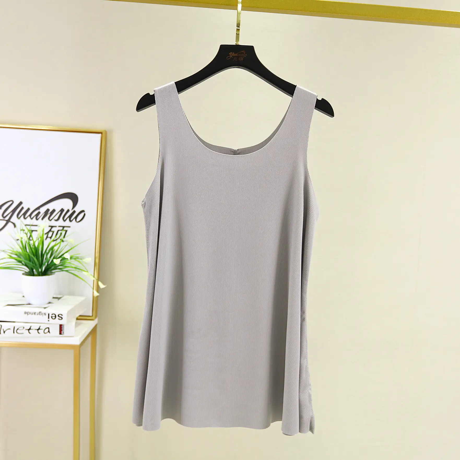 White Ice Silk Sleeveless Crewneck Vest - Image 7