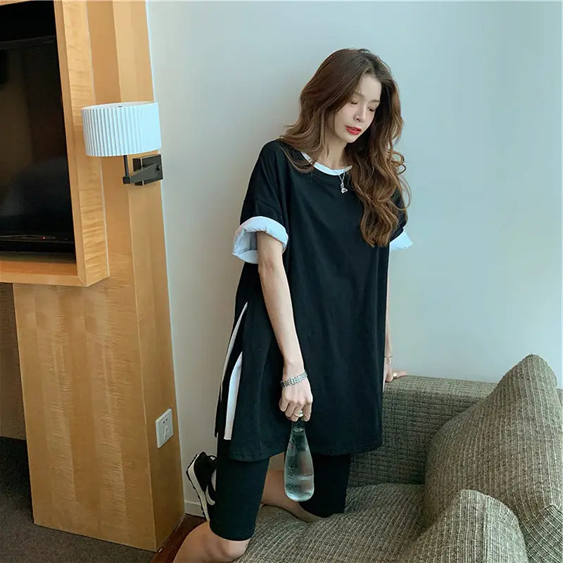 Women Cotton Mid-Length Slit T-Shirt Black White - Image 3