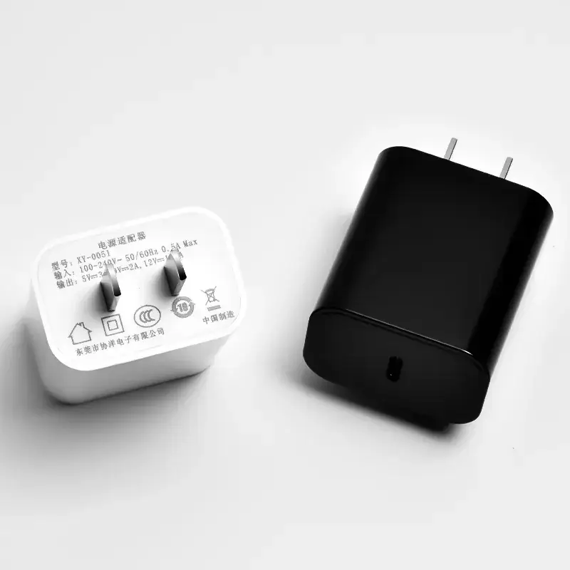 PD20W Fast Charging Apple iPhone15 Black