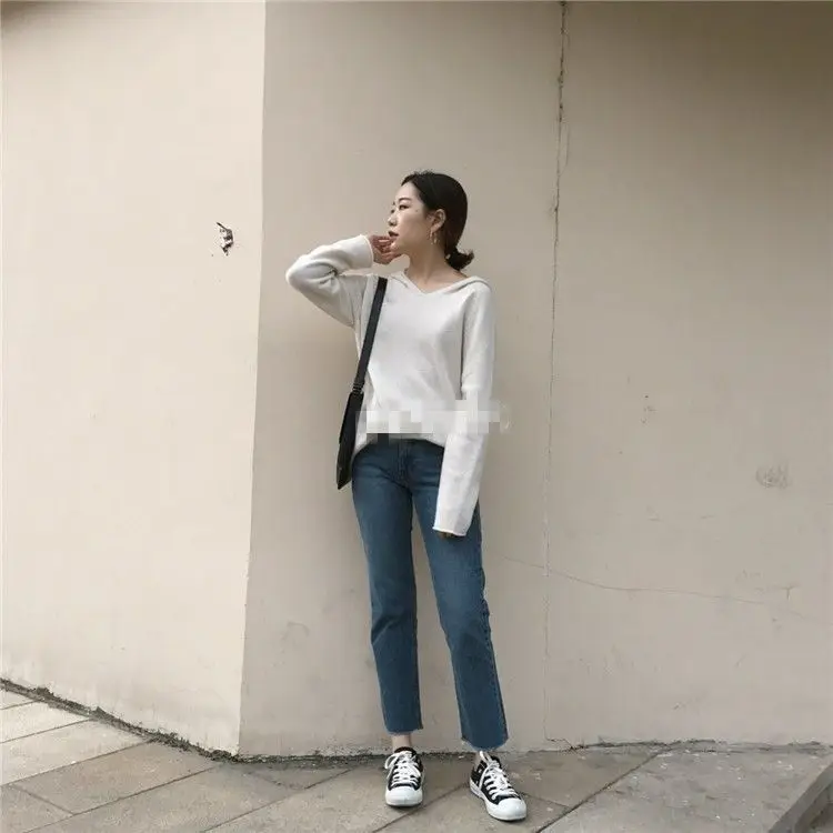 White Knitted Hooded Sweatshirt Women's Winter Top — feature 16