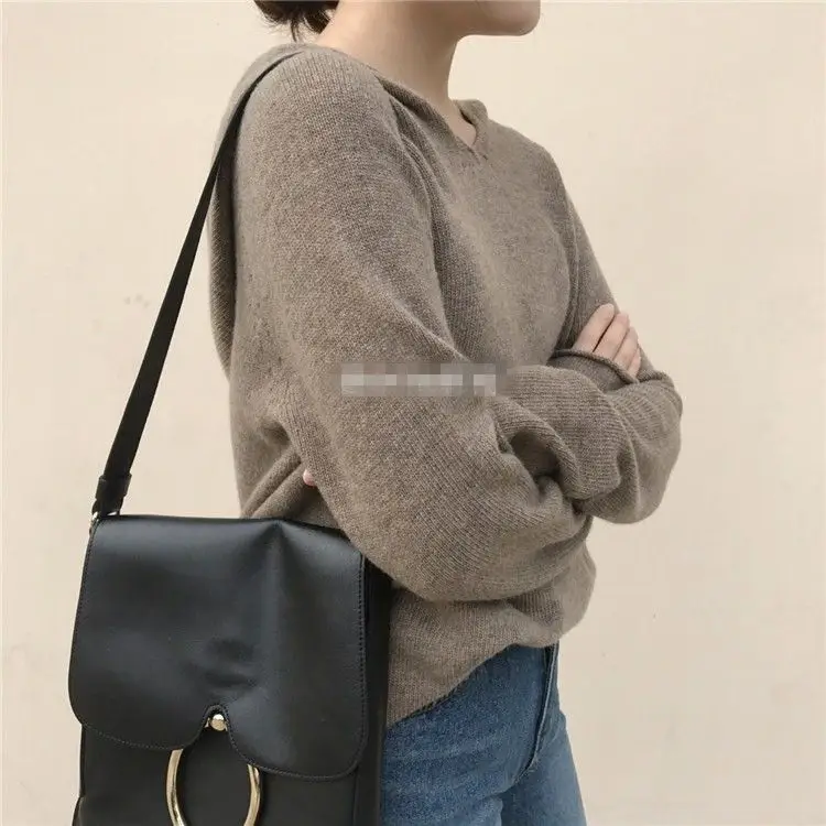 White Knitted Hooded Sweatshirt Women's Winter Top — feature 9