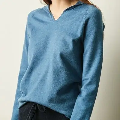White Knitted Hooded Sweatshirt Women's Winter Top - Image 6