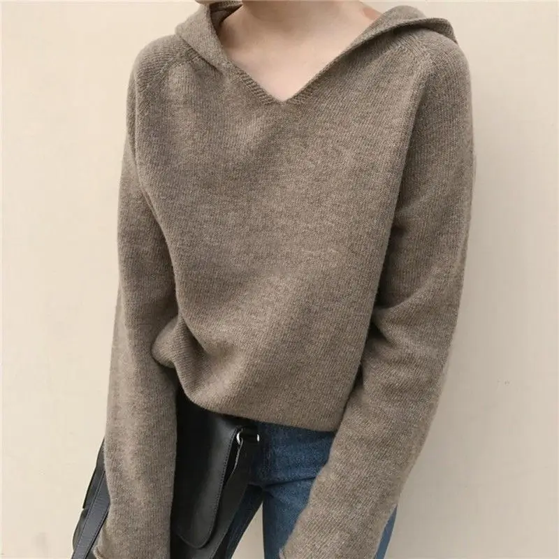 White Knitted Hooded Sweatshirt Women's Winter Top - Image 7