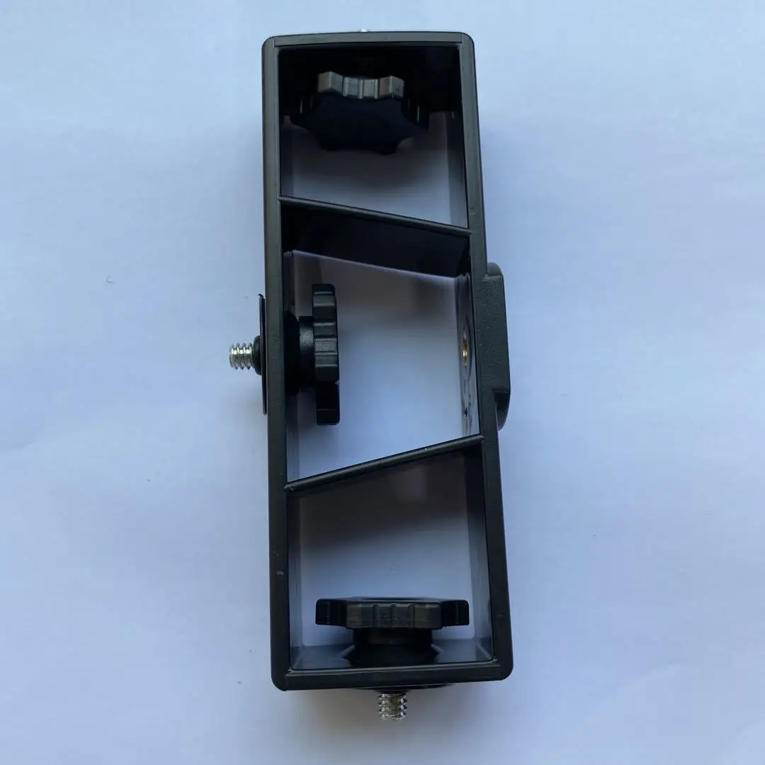 Multi-Camera Adapter Clamp for Mobile Phone Tripod — feature 9