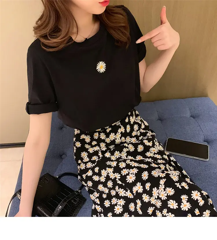 Women Daisy Printed Midi Skirt T-Shirt Set Black — feature 35