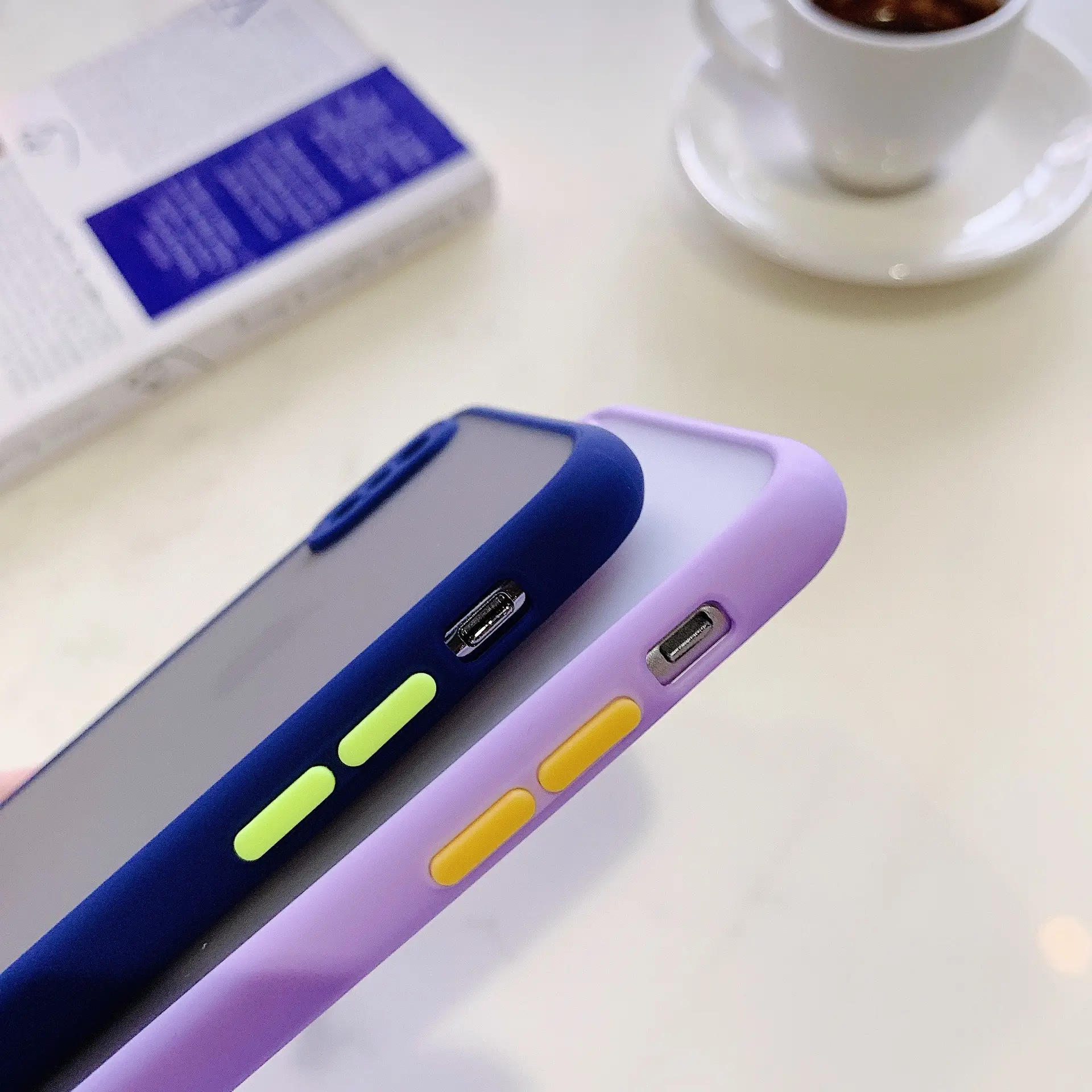Apple 7 iPhone XR Protective Case with 8 FROSTED EDGE - Image 3