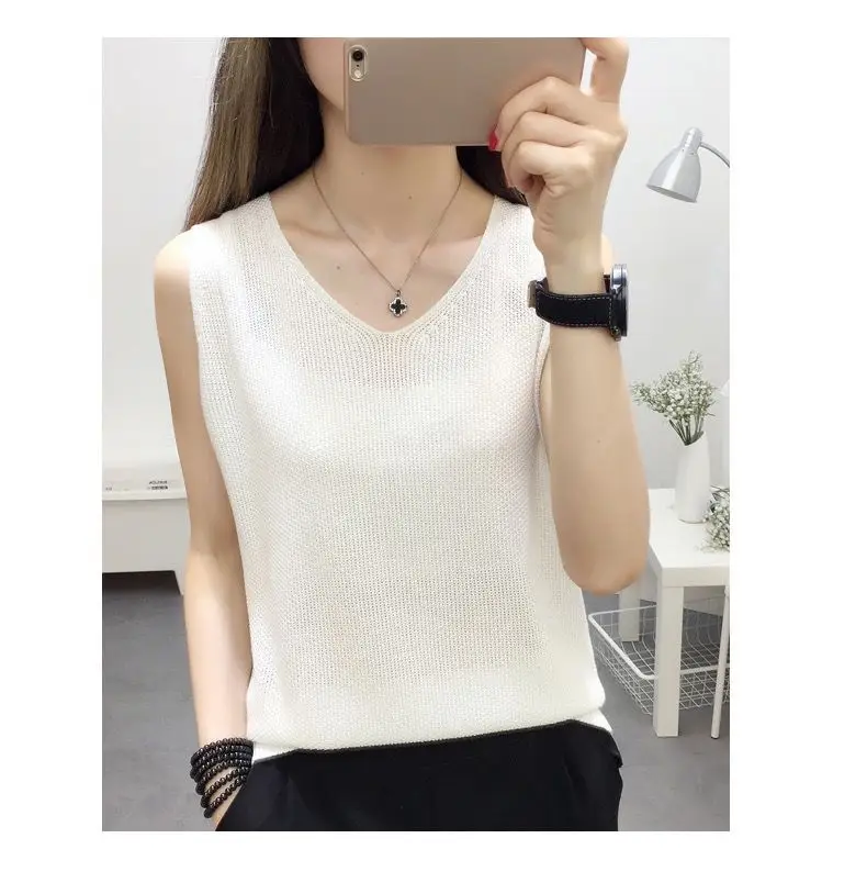 Summer V-Neck Knitted Vest Solid Color Slimming — feature 4