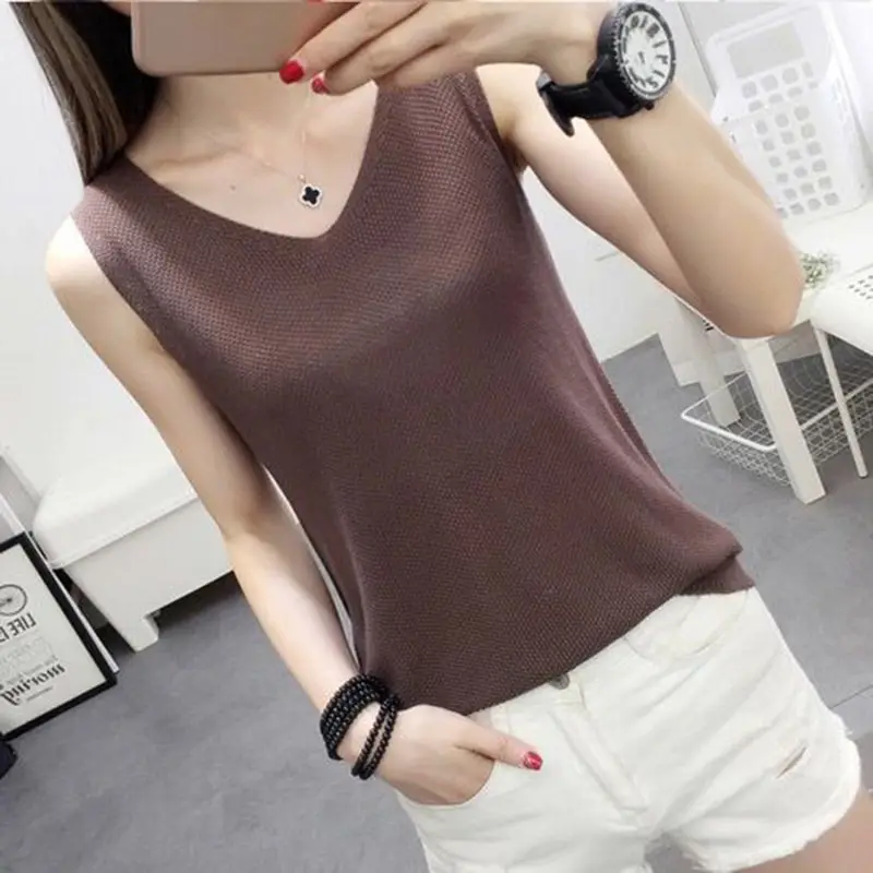 Summer V-Neck Knitted Vest Solid Color Slimming - Image 9