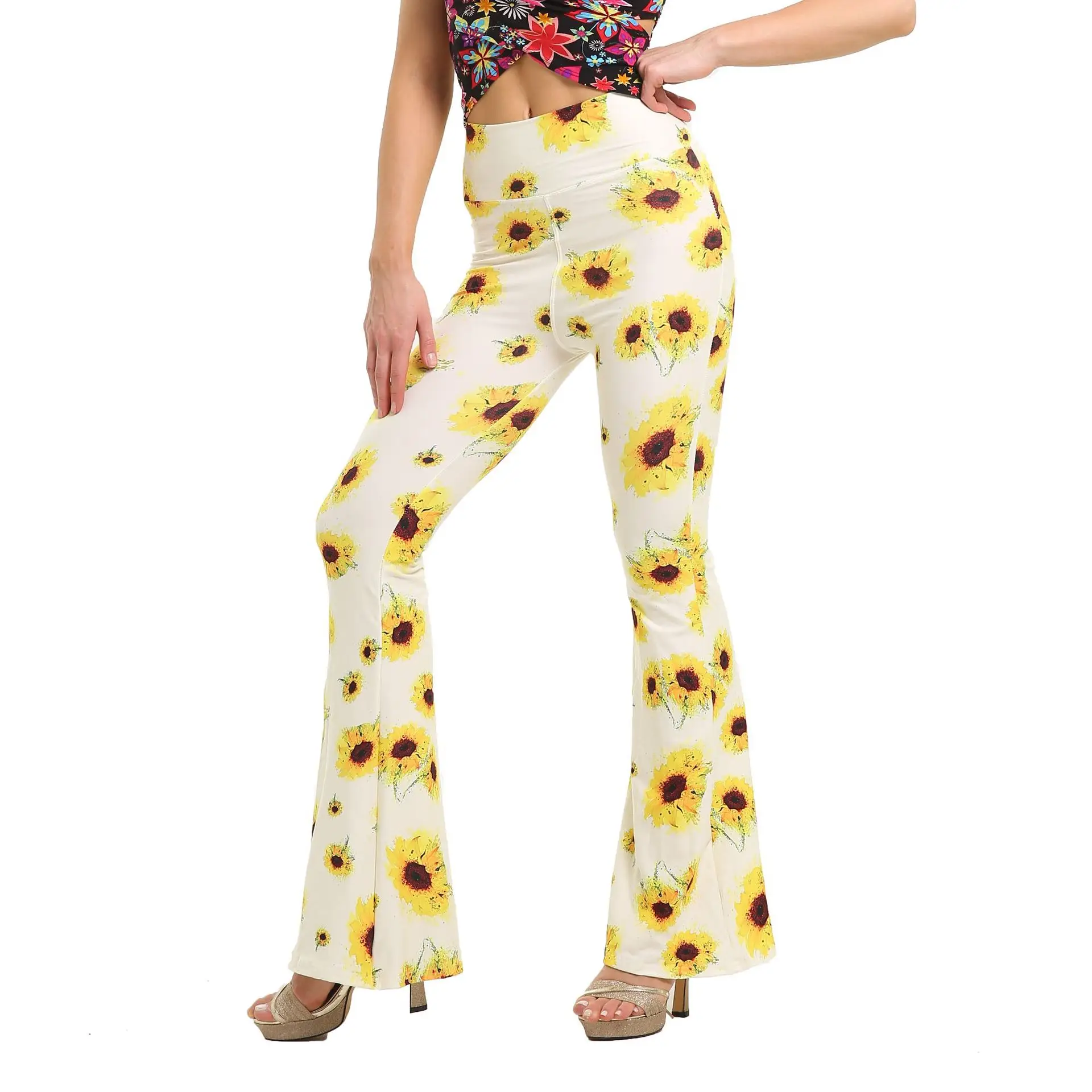Green Printed Flared Pants for Women - Image 2