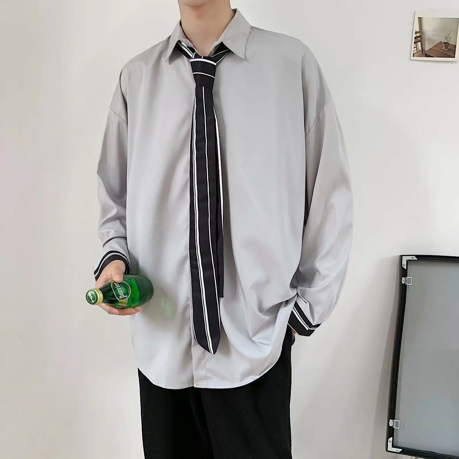 Men's Black Tie Denim Jacket with 7-Piece Sleeve Design - Image 4