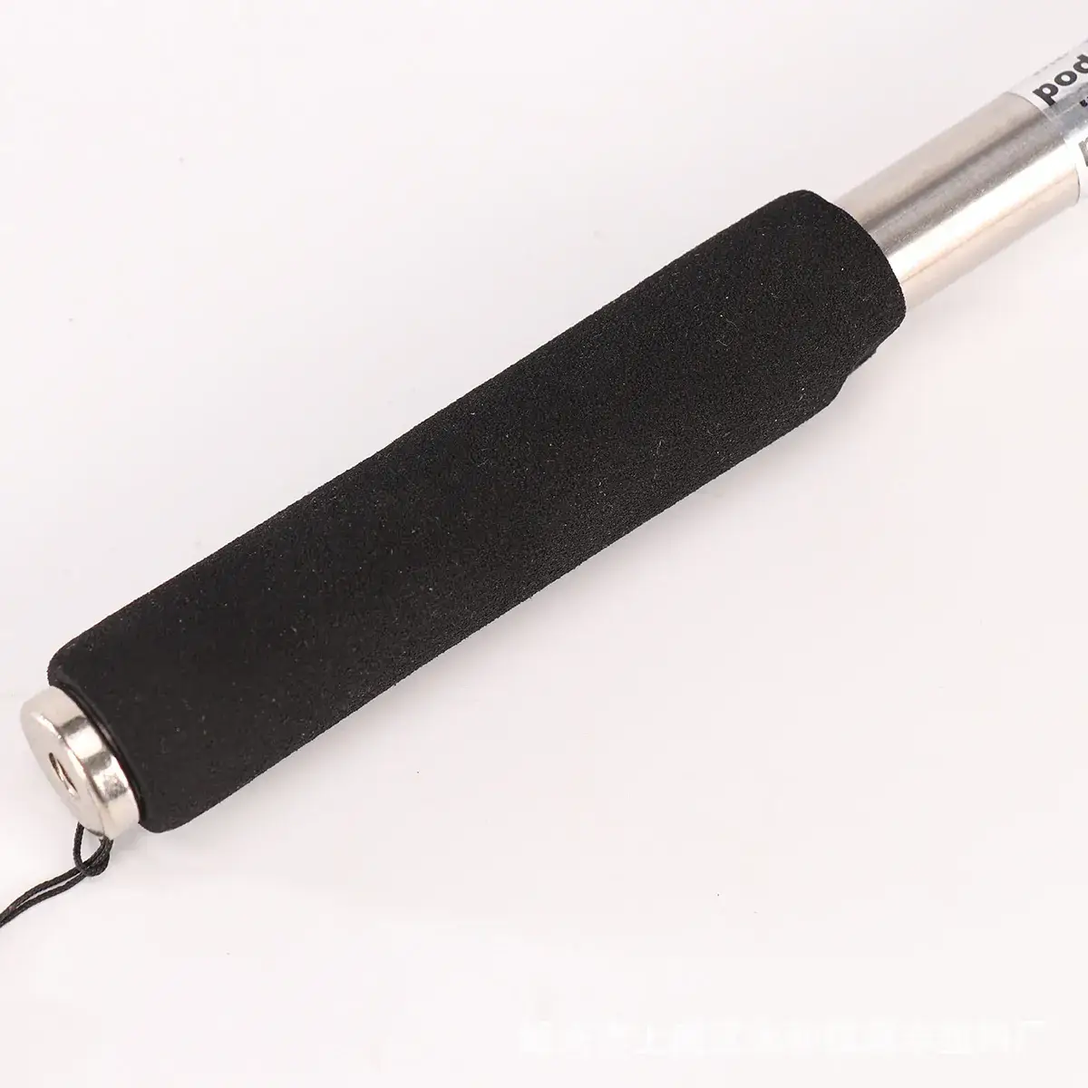 Aluminum Selfie Stick with Bluetooth Remote & 1.5m Length - Image 5