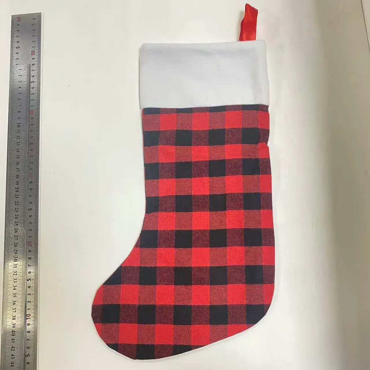 Cross-Border Christmas Stockings Red Black Plaid — feature 16