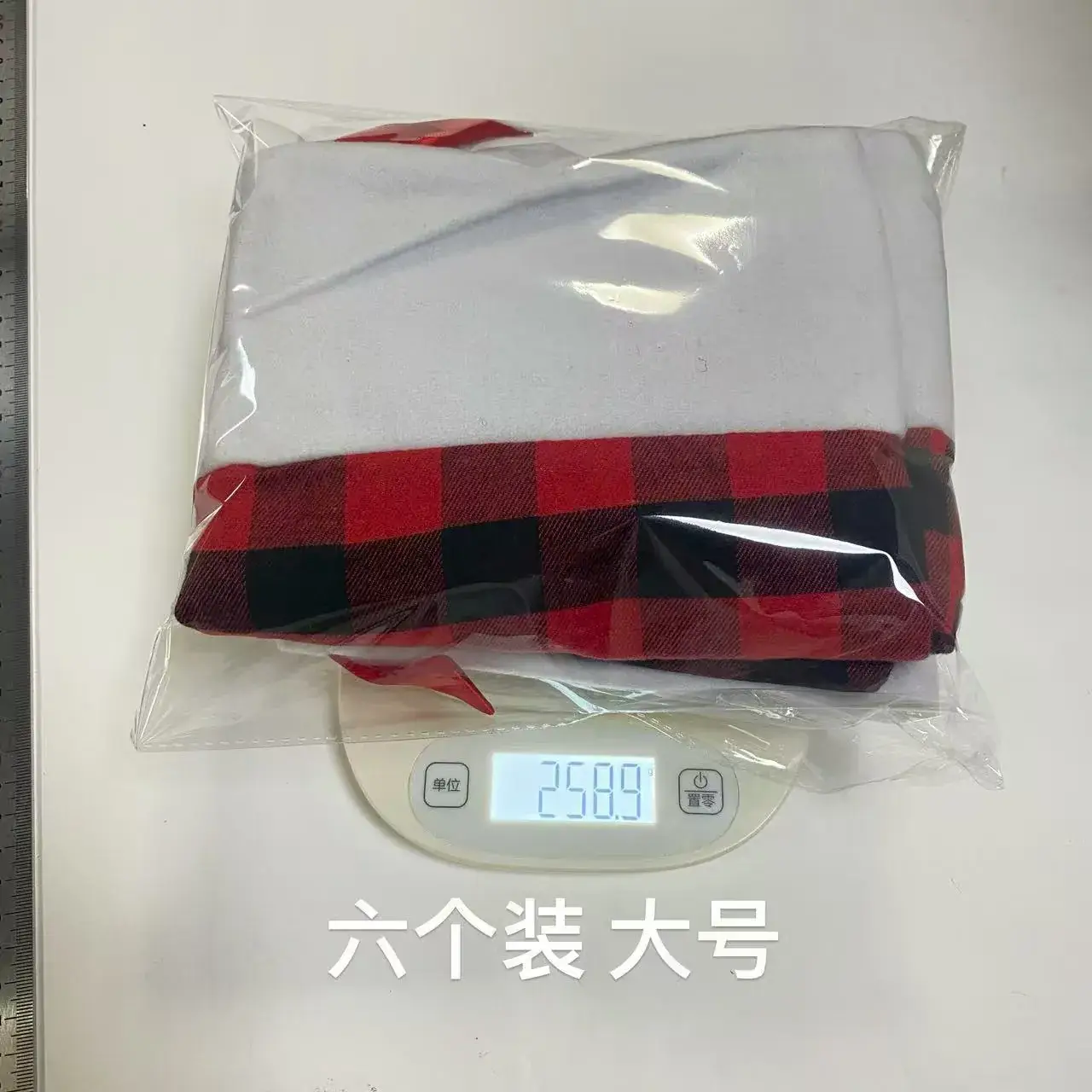 Cross-Border Christmas Stockings Red Black Plaid — feature 21