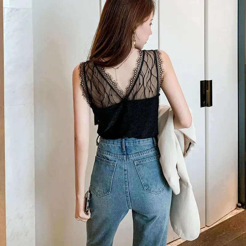 Black Hollow Lace V-Neck Camisole for Women - Image 5