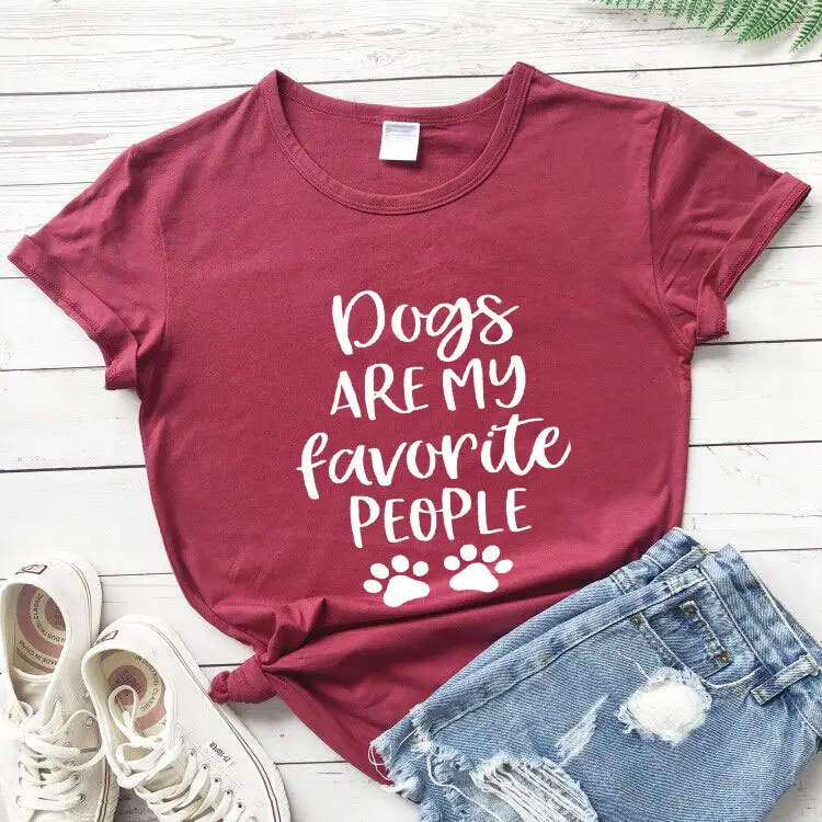 Dogs Are My Favorite People T-Shirt Maroon