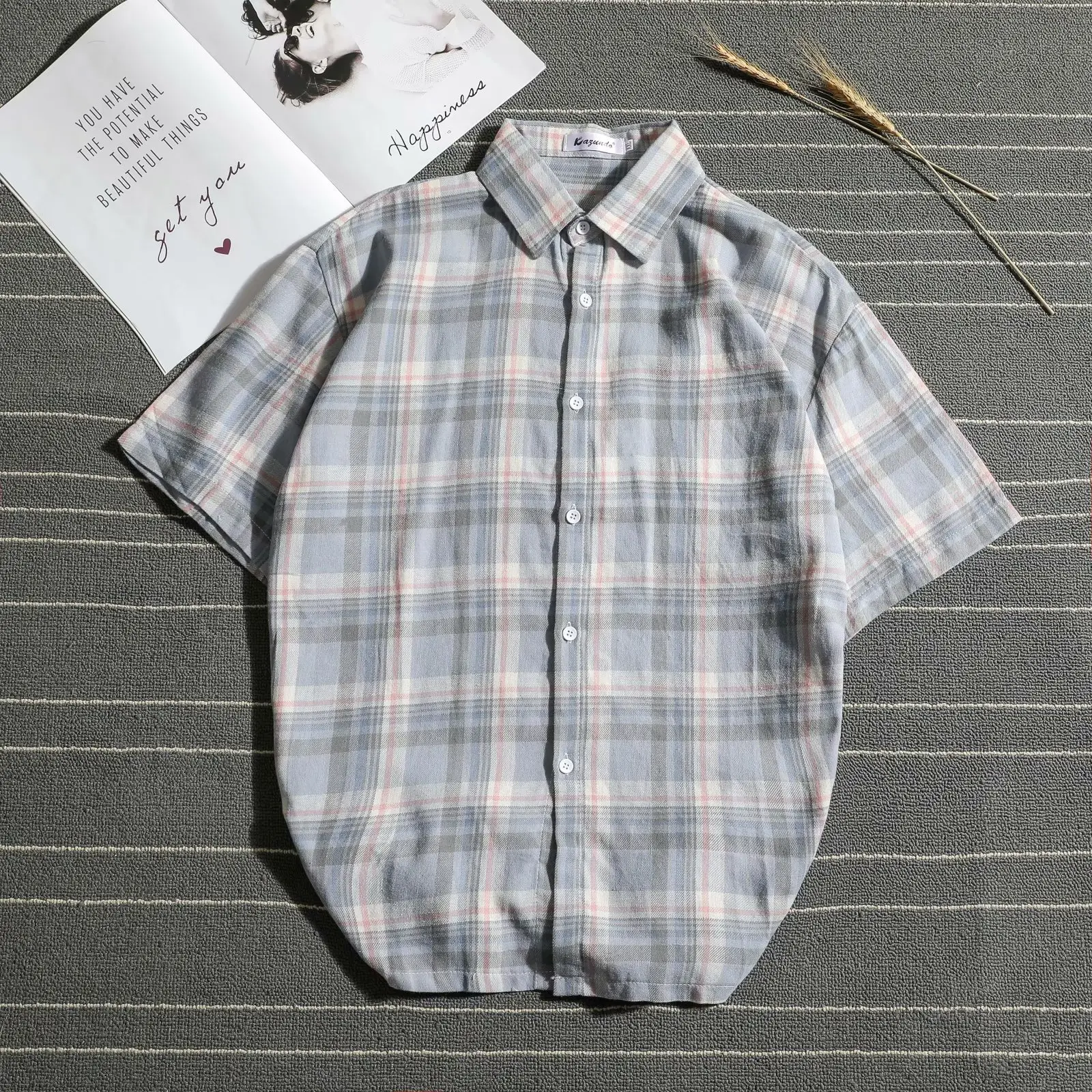Men's Plaid Short Sleeve Shirt Hong Kong Style - Image 6
