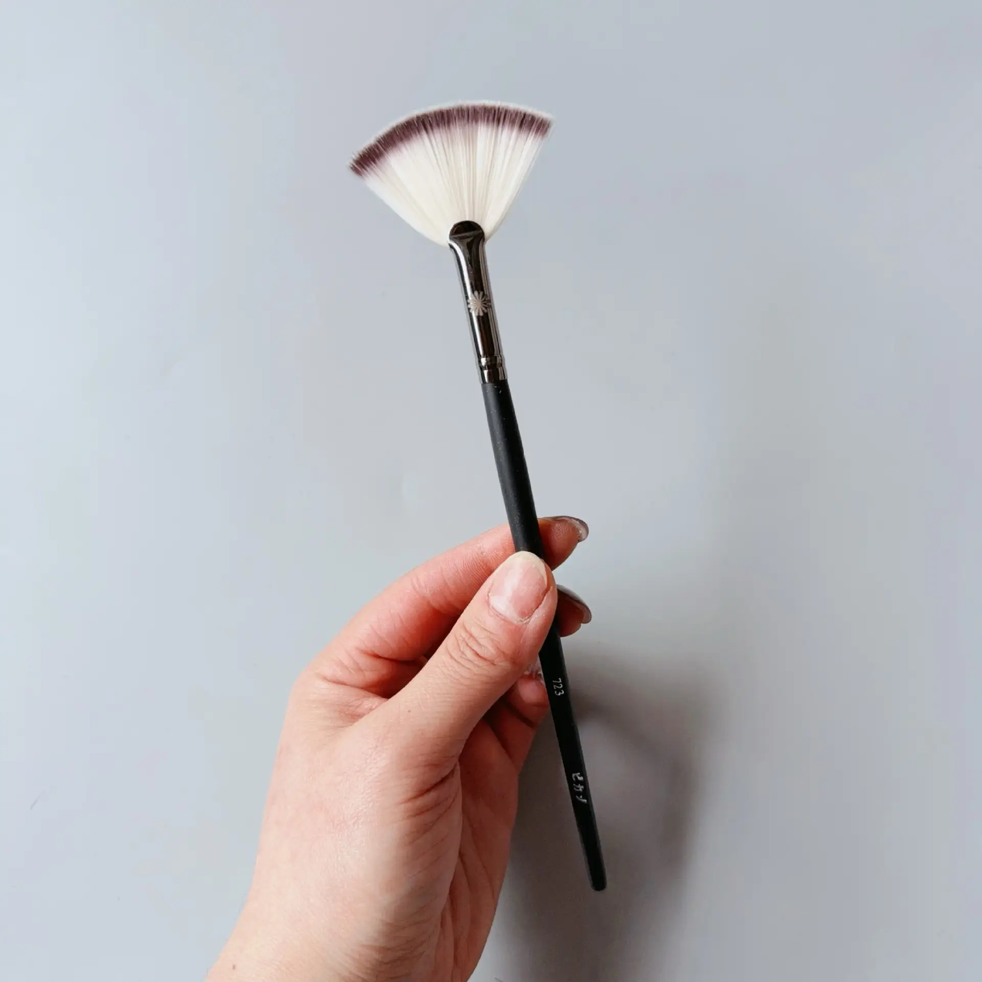 723 fan-shaped residual paint