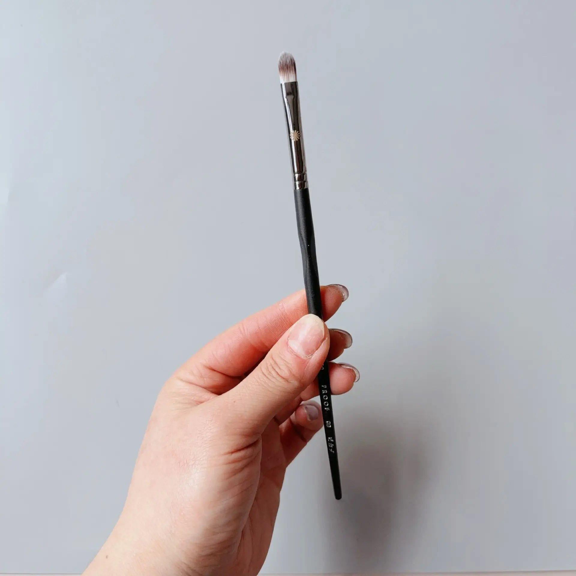 09 Medium Concealer Brush