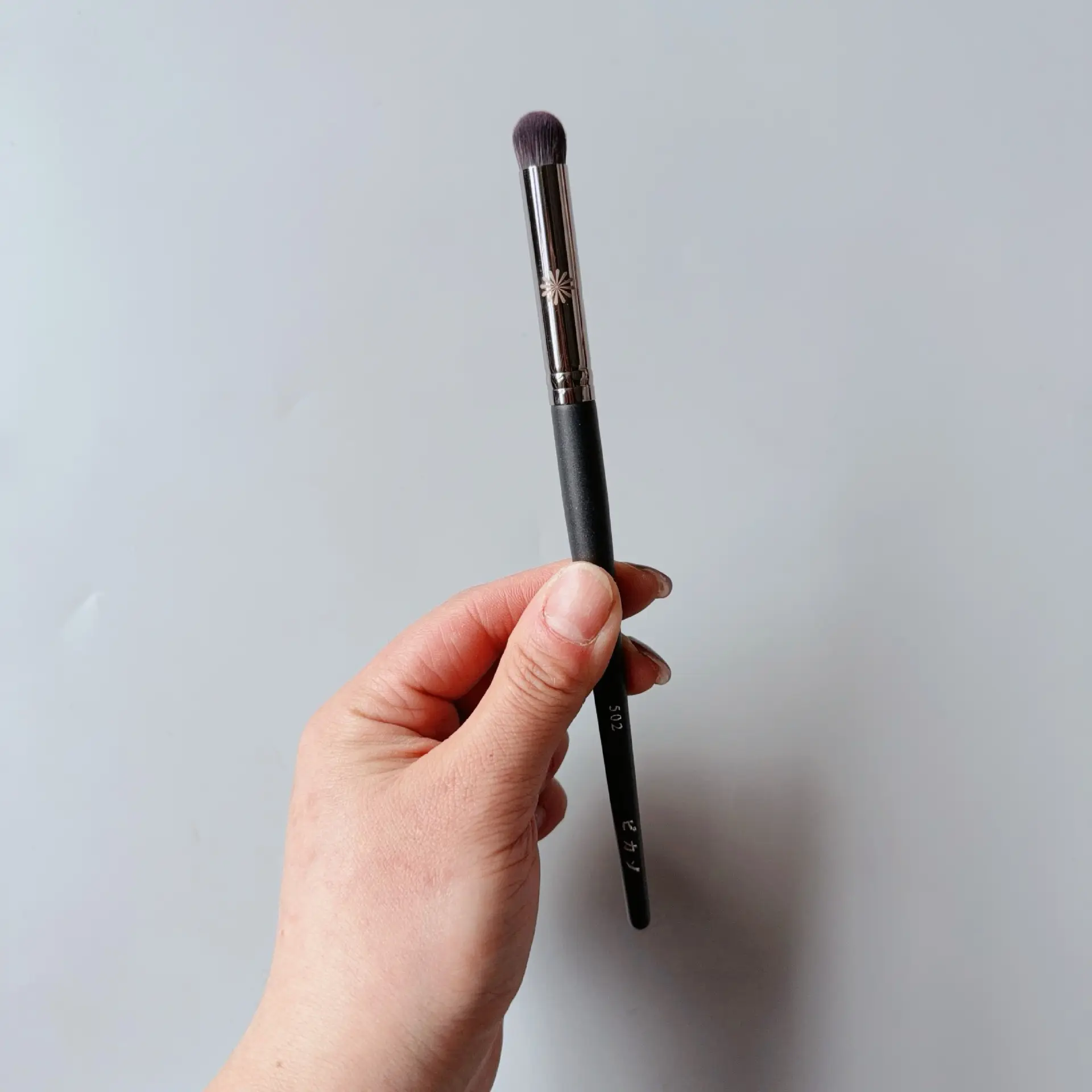 502 Large Round Head Concealer Brush