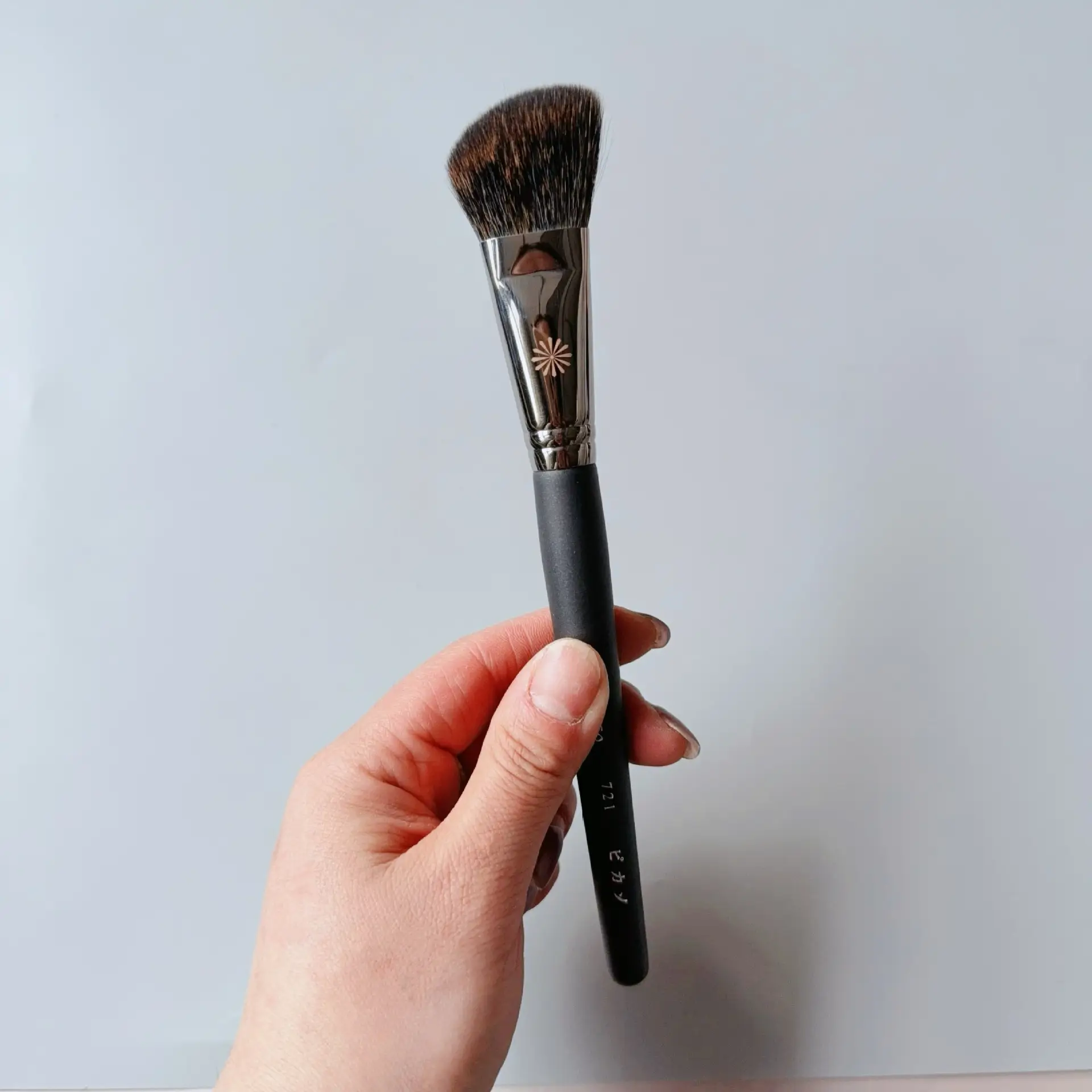 721 Bevel brush