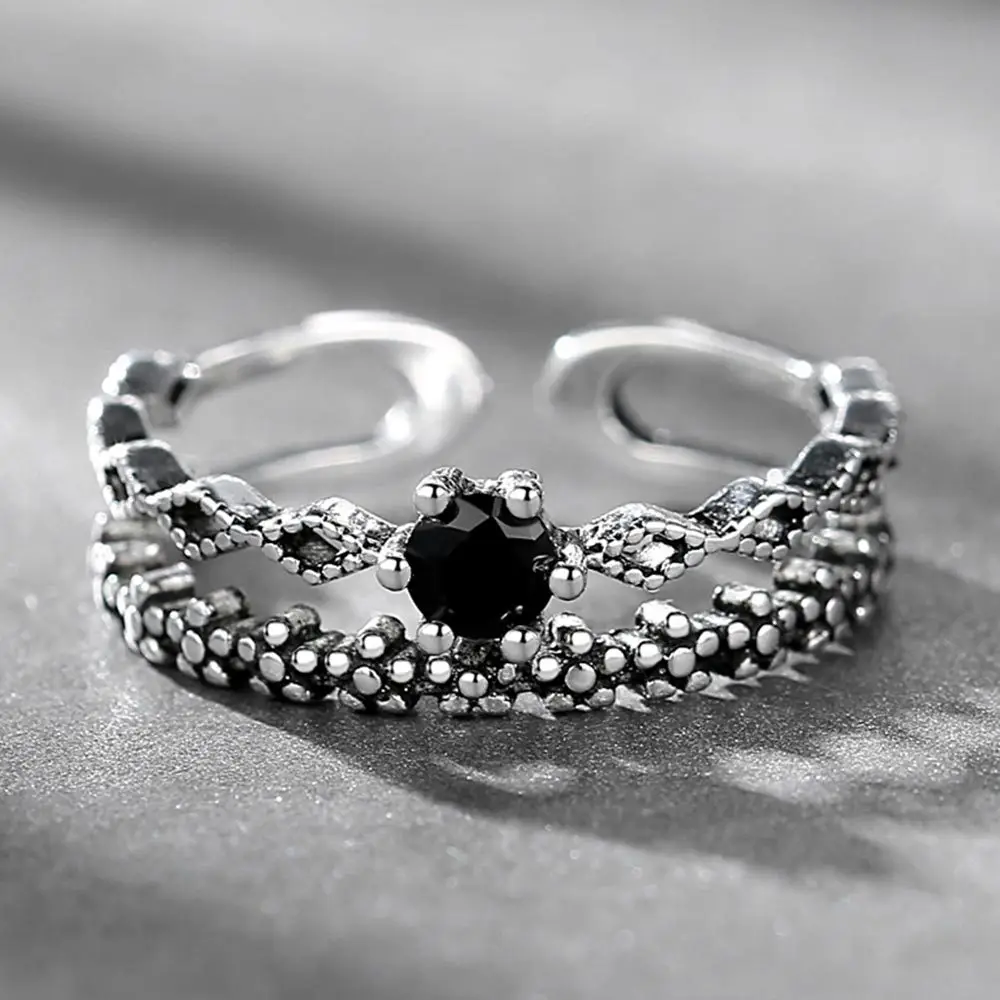 Vintage Star Imitation Silver Ring for Women - Image 3