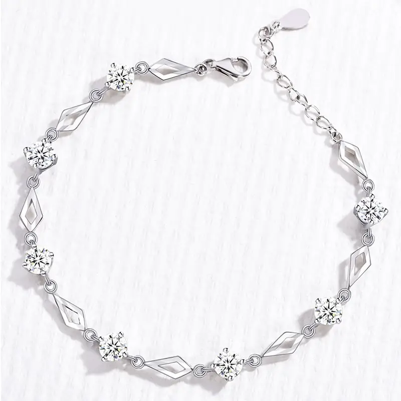 Silver Runxin Love Bracelet for Women