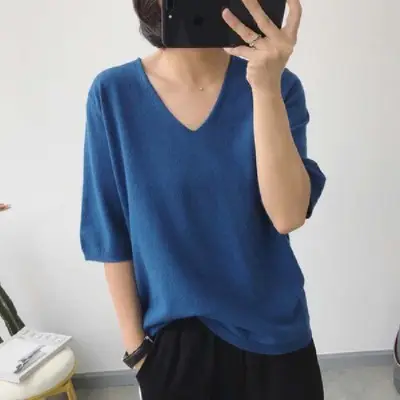 Red V Neck Loose Pullover T-Shirt for Women - Image 9