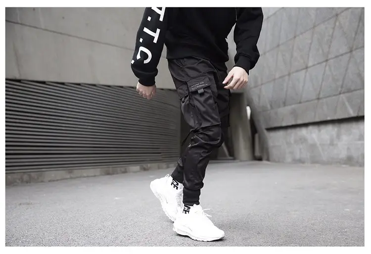 Men's Black Tactical Leg Pants with Cargo Compartment — feature 4