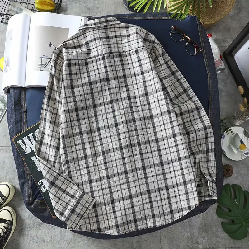 Men's Long Sleeve Plaid Shirt Korean Casual Wear - Image 4