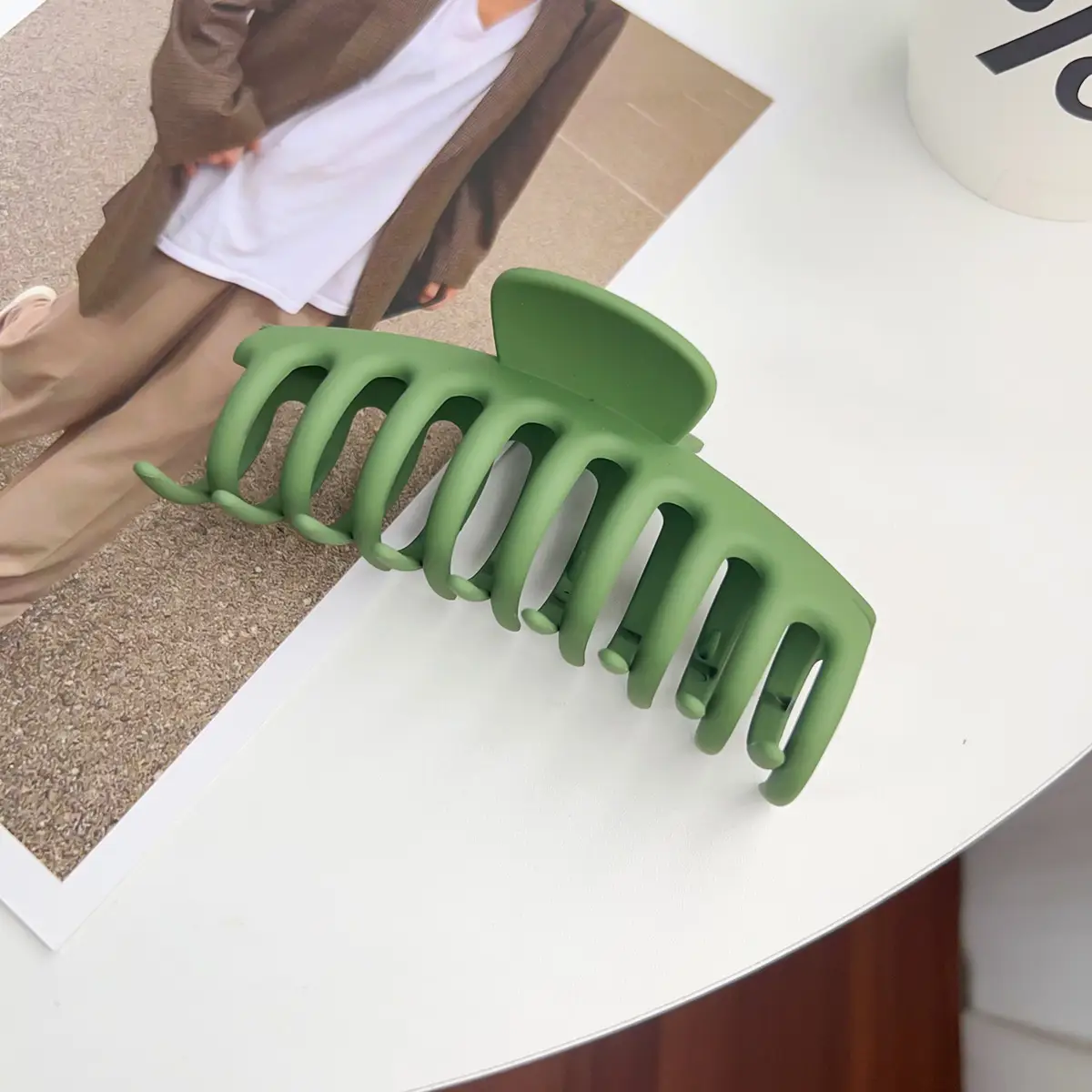 11cm Frosted Hair Clip for Women - Image 6