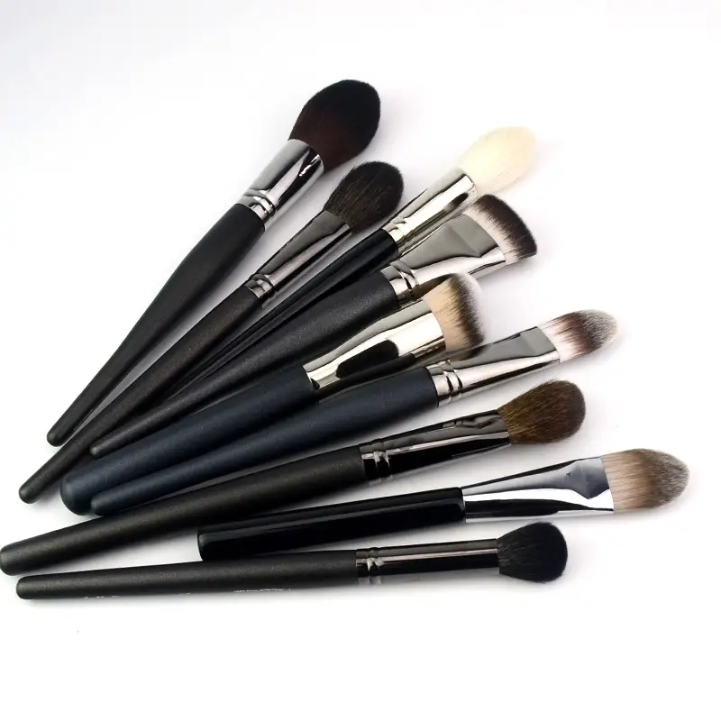Cangzhou Pure White Makeup Brush Set - Image 41