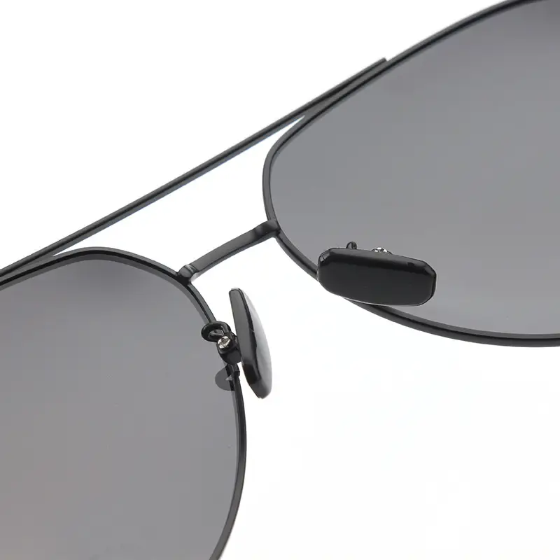 2026 Adult Polarized Sunglasses Metal Driving Sunshade Glasses