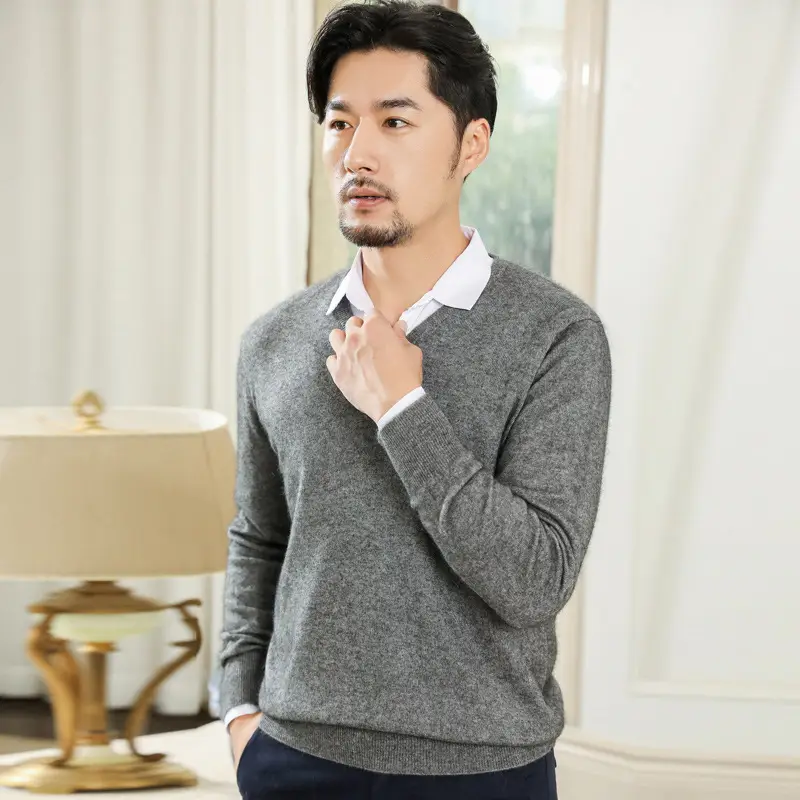 Wholesale V-neck men's sweater black solid color - Image 16