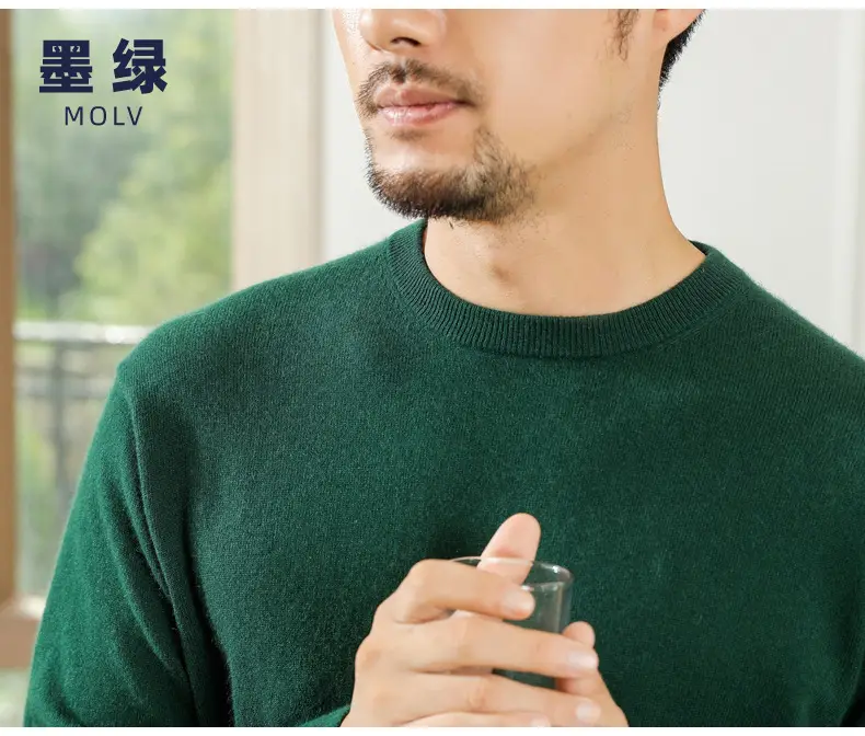 Wholesale V-neck men's sweater black solid color — feature 31