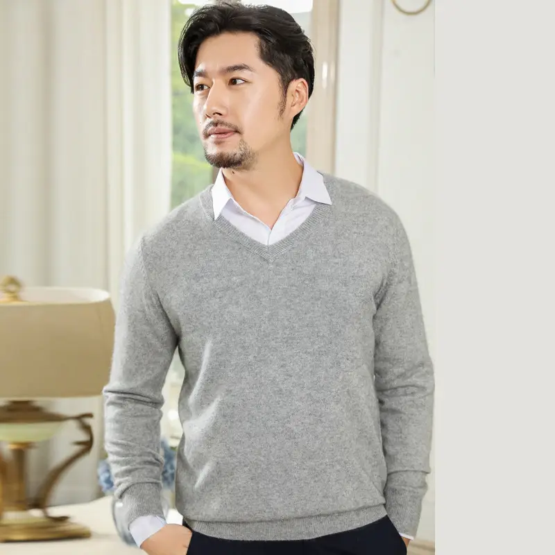 Wholesale V-neck men's sweater black solid color - Image 5