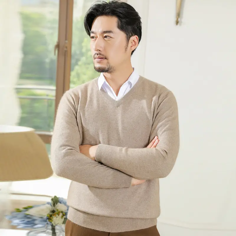 Wholesale V-neck men's sweater black solid color - Image 8