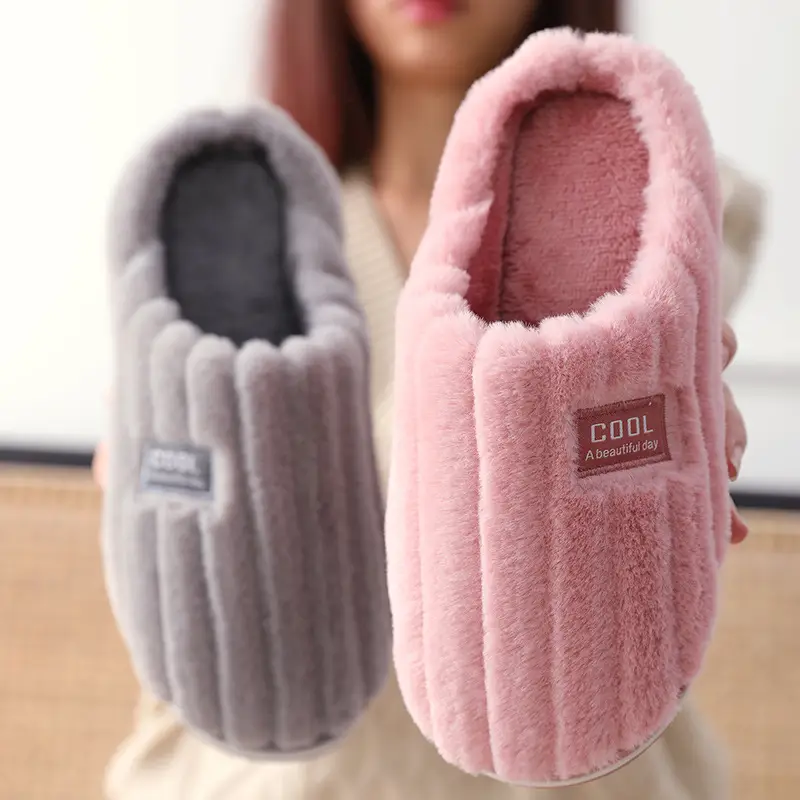 Autumn and Winter Cotton Slippers for Female Couples Home Indoor Warm Plush Slippers for Men Non-Slip Thickeneded Cotton Slippers Winter