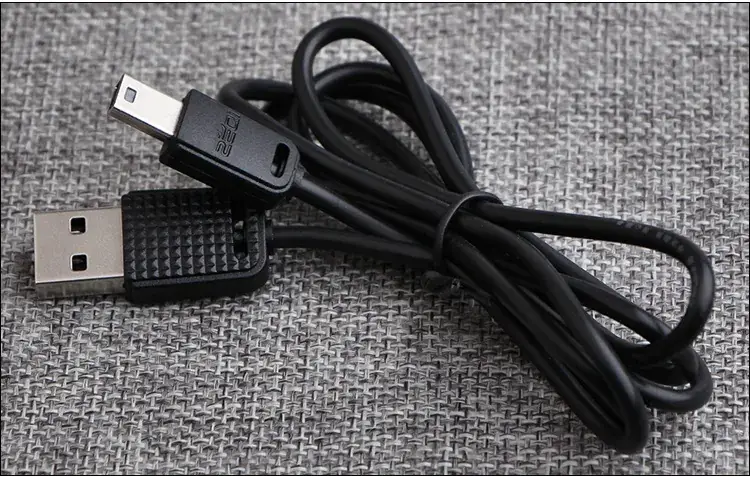 1m All-Copper T-Type Charging Cable for Mp3 Phones — feature 17