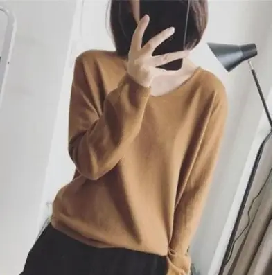 Women's V-neck Knit Sweater Long Sleeve Solid Color - Image 11