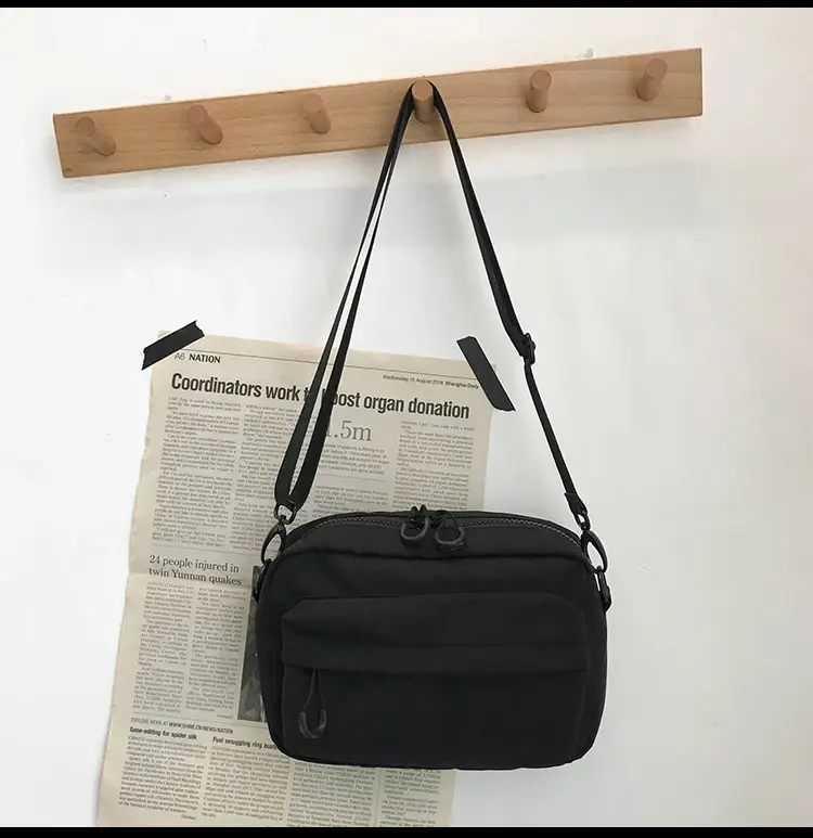 Men's Black Mesh Zip Bag with Heart Design — feature 19