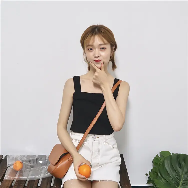 Wholesale White Sleeveless Heart Top Women's Camisole — feature 11