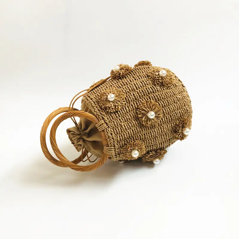 Z New Women's Bag A Flower Artificial Pearl Decoration R Portable Basket Bag Woven Bag Straw Woven Bag