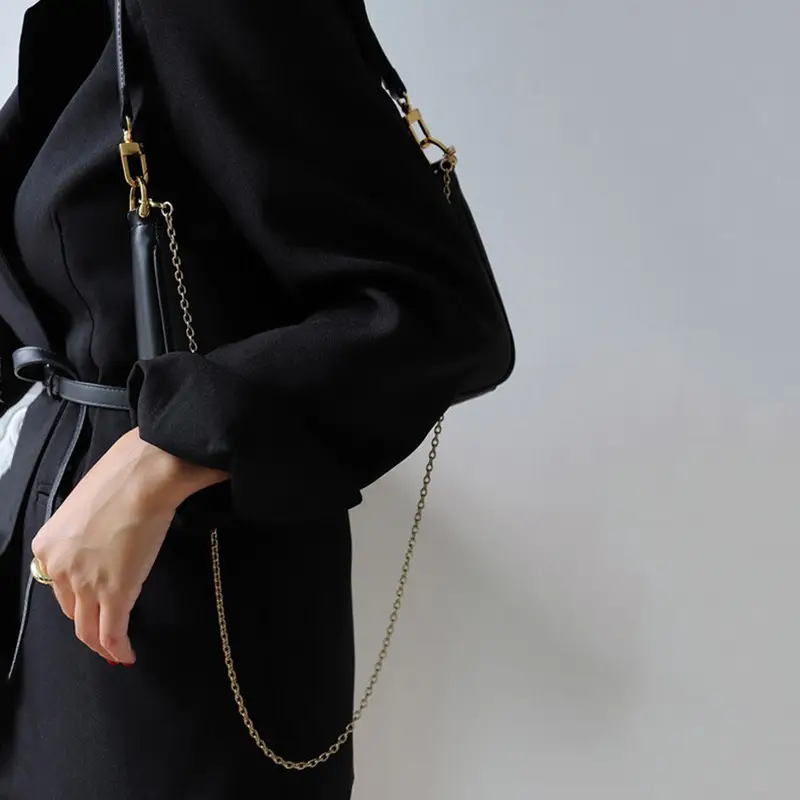 Women's Beige Chain Crossbody Bag Summer 2026 - Image 7