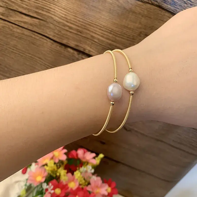 Natural Pearl Baroque Ring with Gold Plating - Image 5
