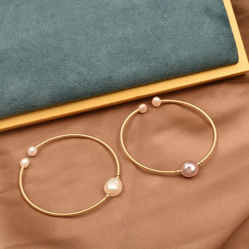 Natural Pearl Baroque Ring with Gold Plating - Image 7