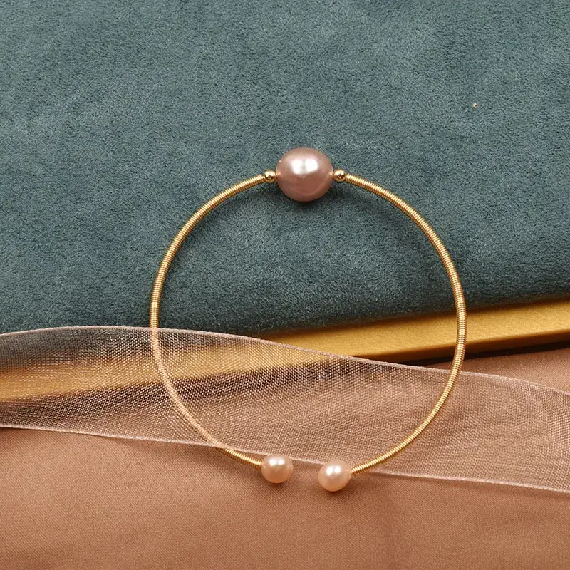 Natural Pearl Baroque Ring with Gold Plating - Image 2