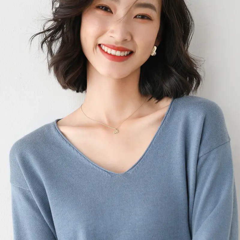 Women's 20 Autumn V-Neck Knitted Sweater Light Green - Image 12