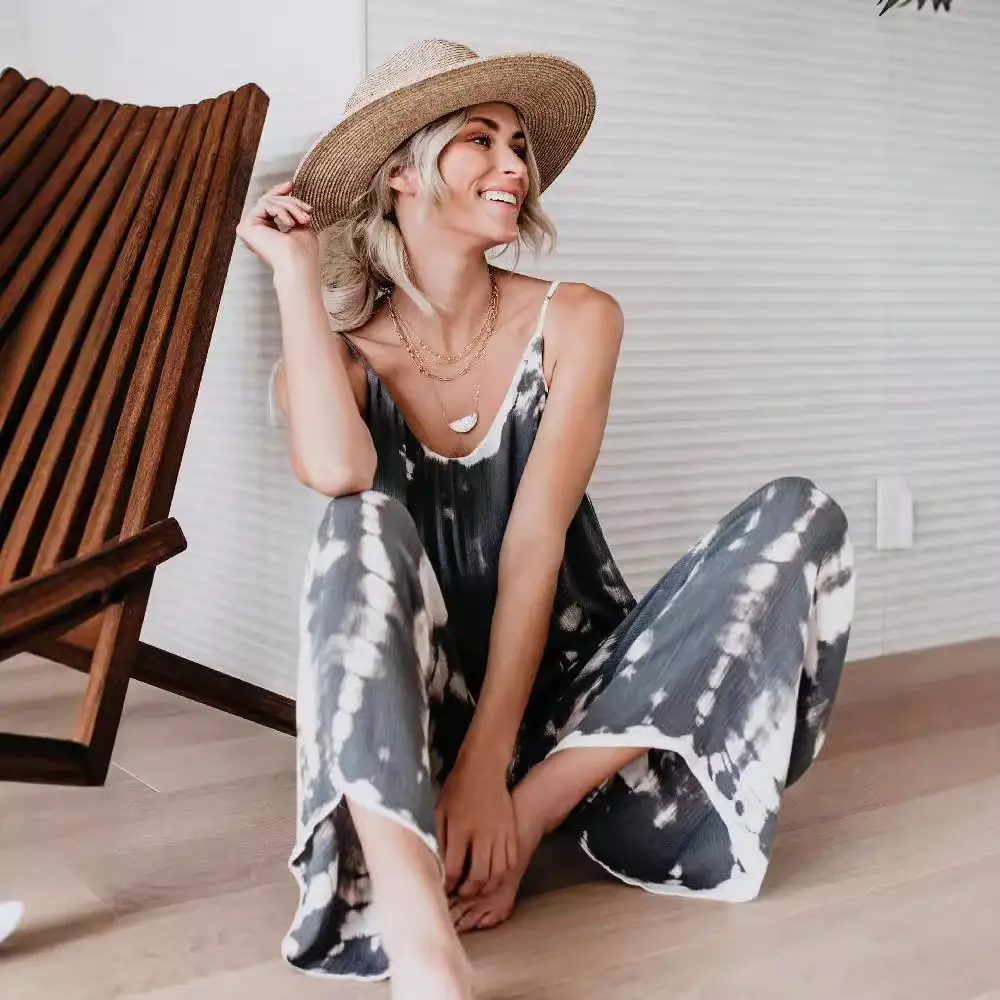 Red Printed U-Neck Loose Jumpsuit with Wide Legs - Image 14